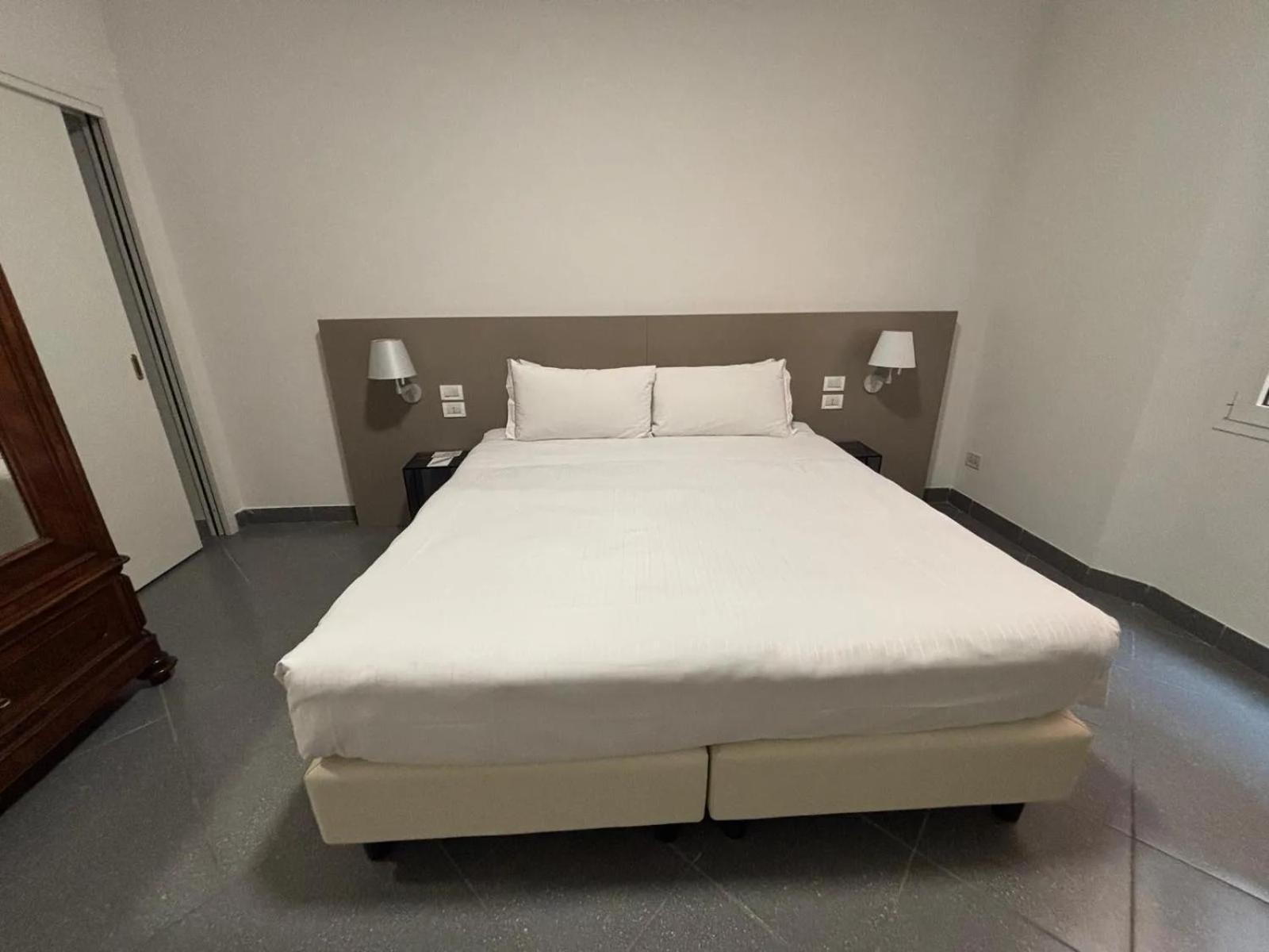 Phi Hotel Bologna Apartments Zewnętrze zdjęcie